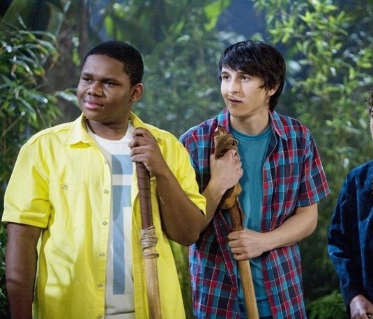 Два короля 2 сезон Pair of Kings сериал онлайн ОГОНЬ!